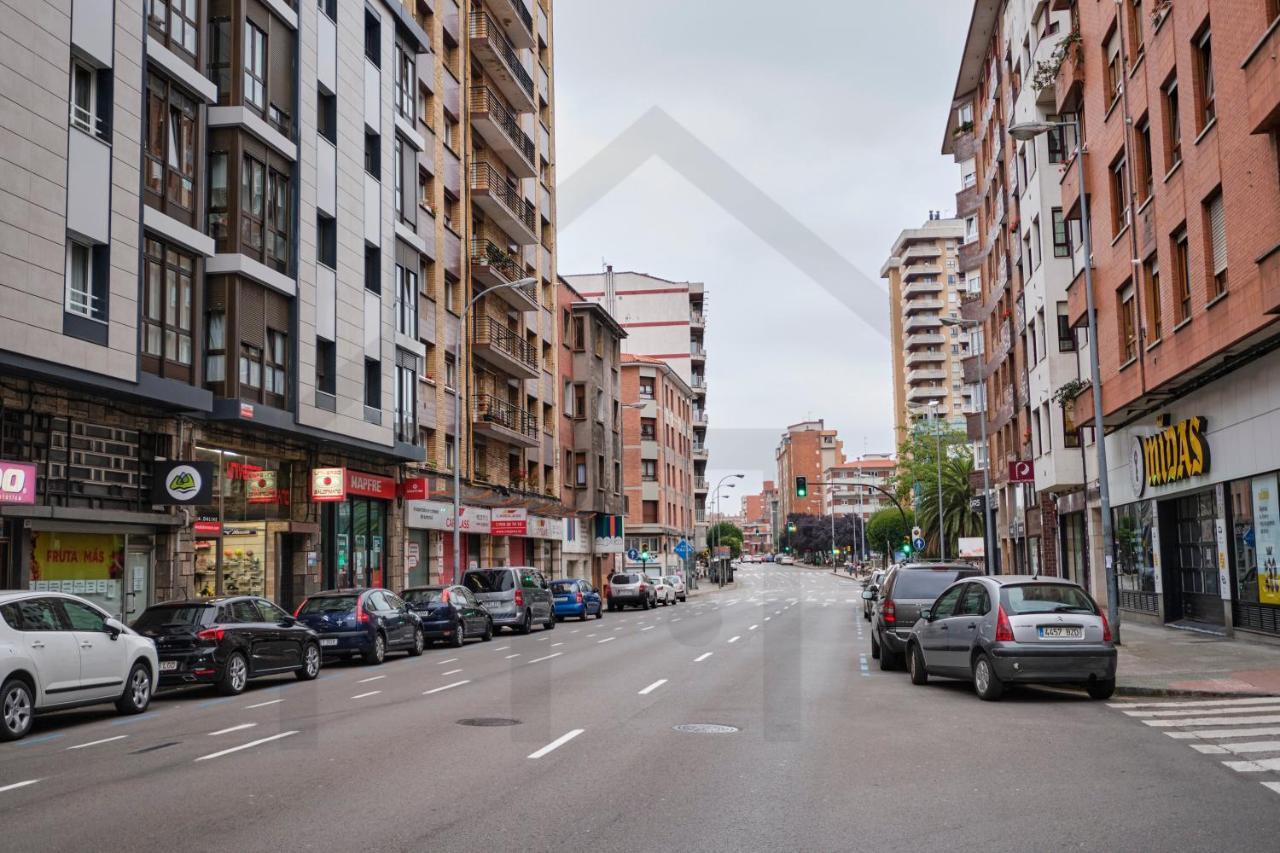 Espectacular Atico A Un Paso Del Centro De Gijon Panzió Kültér fotó